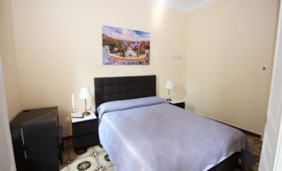 Chambre double cosy avec balcon près de la Plaza Catalunya D1