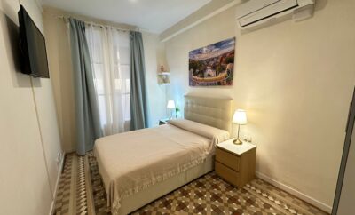 Chambre double confortable avec balcon près de la Casa Milá B4