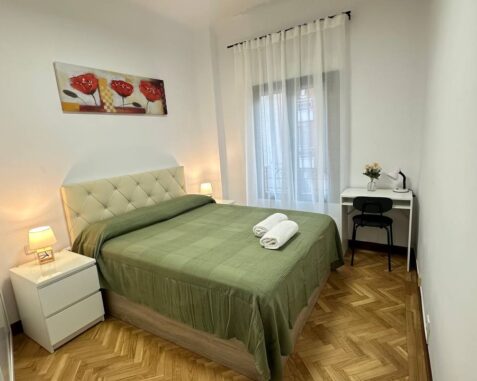 Ram1 – Habitación doble con baño compartido