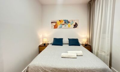 Bright double bedroom near Gran Via metro station Manuela4
