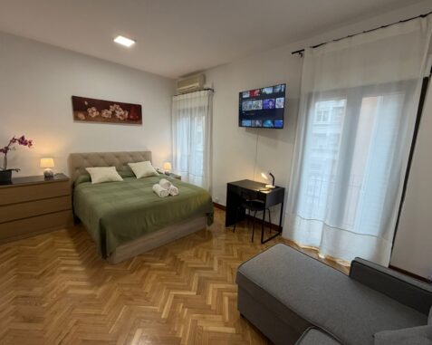 Ram4 – Habitación cuádruple con baño compartido