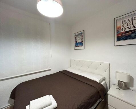 Small double room near Passeig de Gràcia metro station Con4